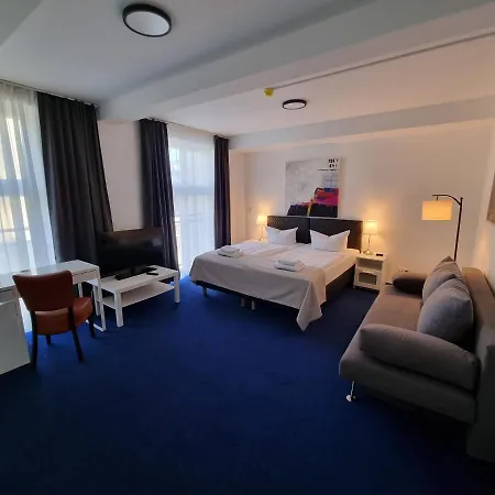 Seifert Am Kurfuerstendamm Berlino