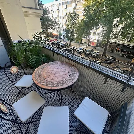 Seifert Am Kurfuerstendamm 3*