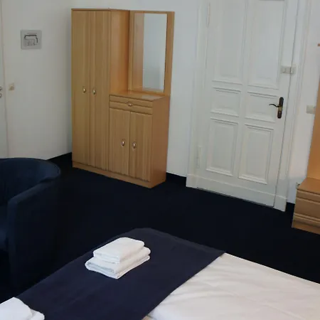 Seifert Am Kurfuerstendamm Hotell 3*
