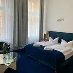 Seifert Am Kurfuerstendamm Berlin