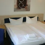 Seifert Am Kurfuerstendamm 3*